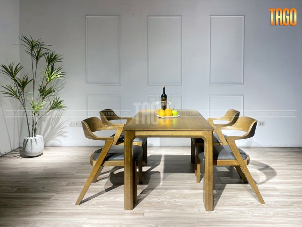 Bộ bàn ăn Saint -antic