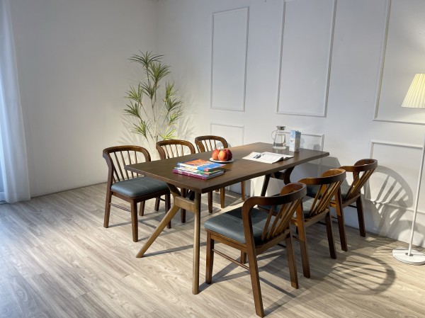 Bộ bàn ăn Candy - CA6G18W