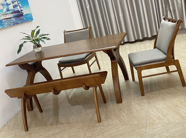 Bộ bàn ăn ROMAN 1.5M 2 ghế 1 Bench R1.52CB